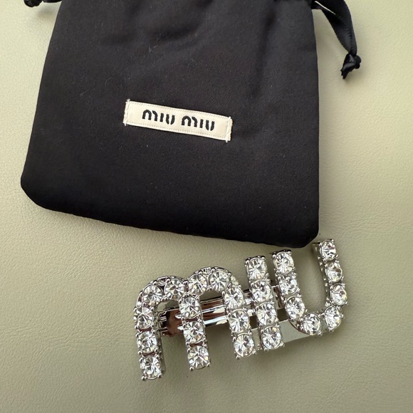 Miumiu hairpins - Picture 1 of 3
